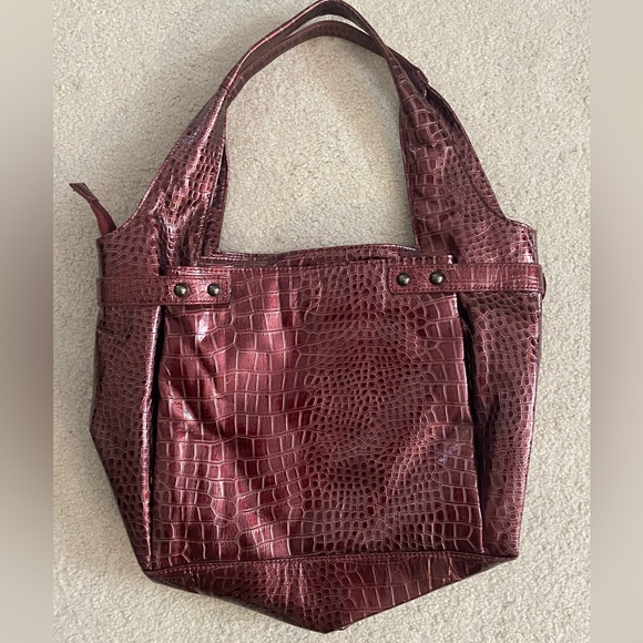 Red, metallic, faux croc tote. - Picture 2 of 4